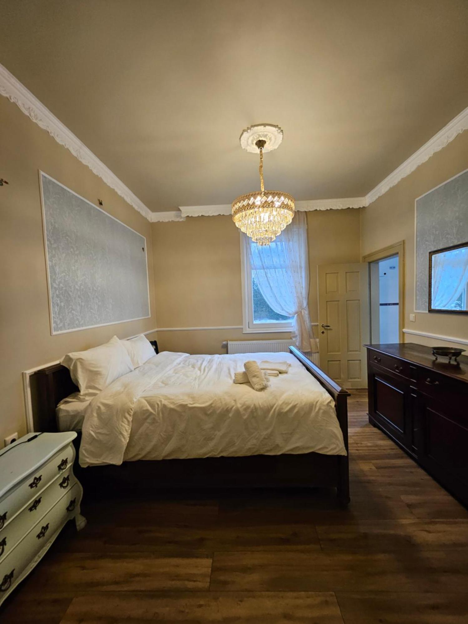 Boutique Hotel Am Bahndamm Neuhaus am Rennweg Extérieur photo