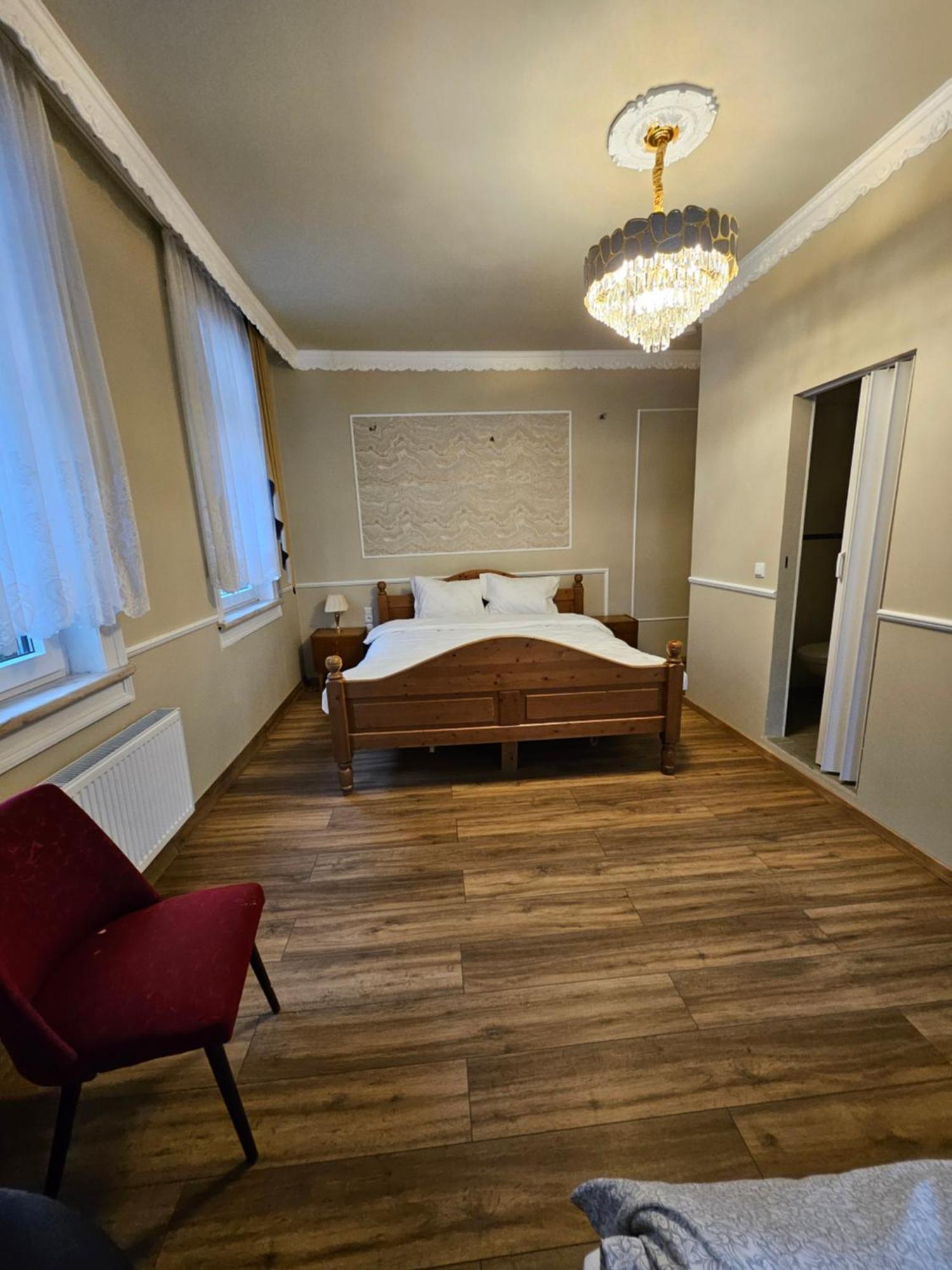 Boutique Hotel Am Bahndamm Neuhaus am Rennweg Extérieur photo